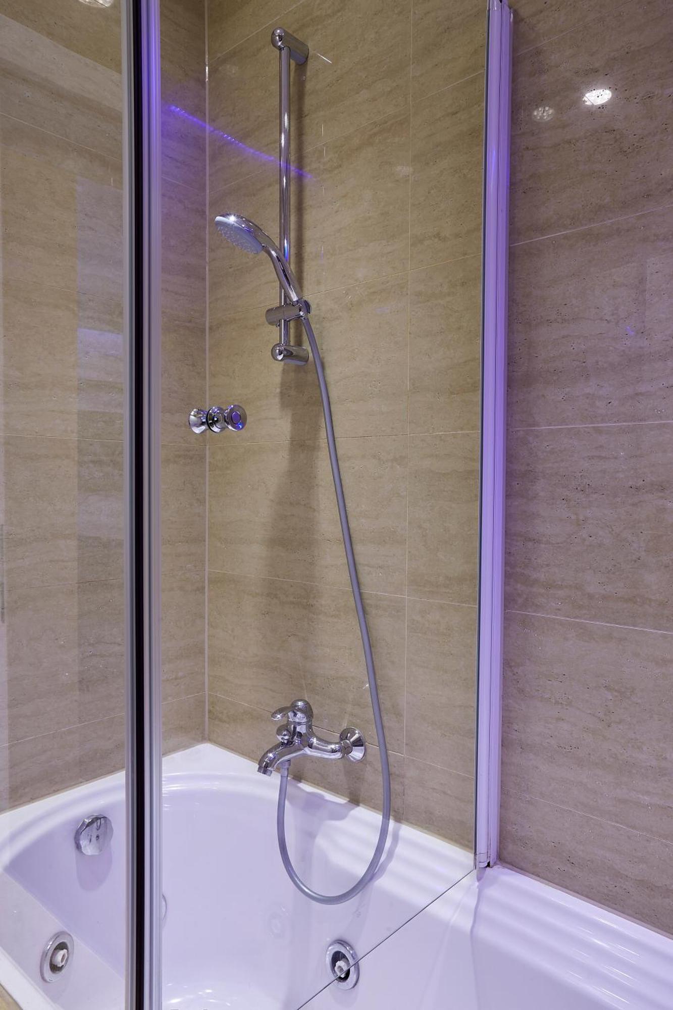 The Queen Luxury Apartments - Villa Medici ลักเซมเบิร์ก ภายนอก รูปภาพ